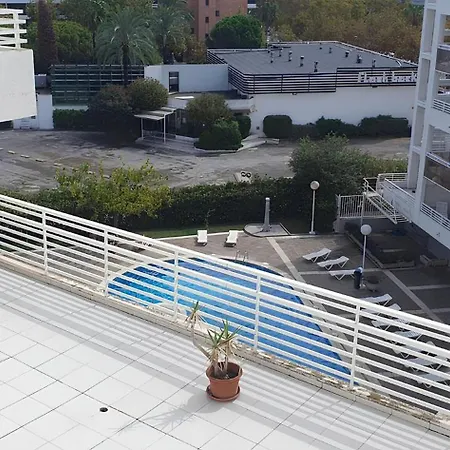 517 Golden Coast Royal *